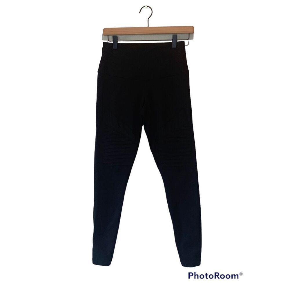 Zella Athletic Cropped Pants S Small Womans Black Mid-Rise Stretch